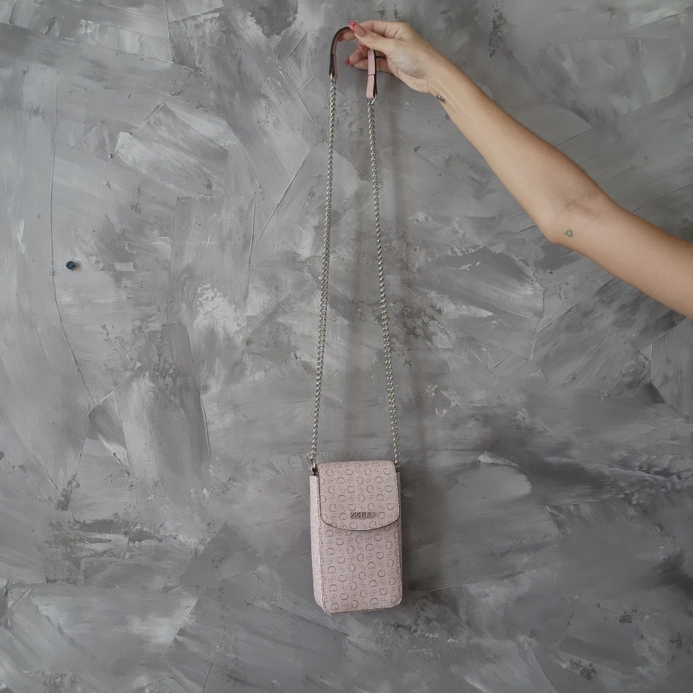 Guess Crossbody bag. - Picture 4 of 4
